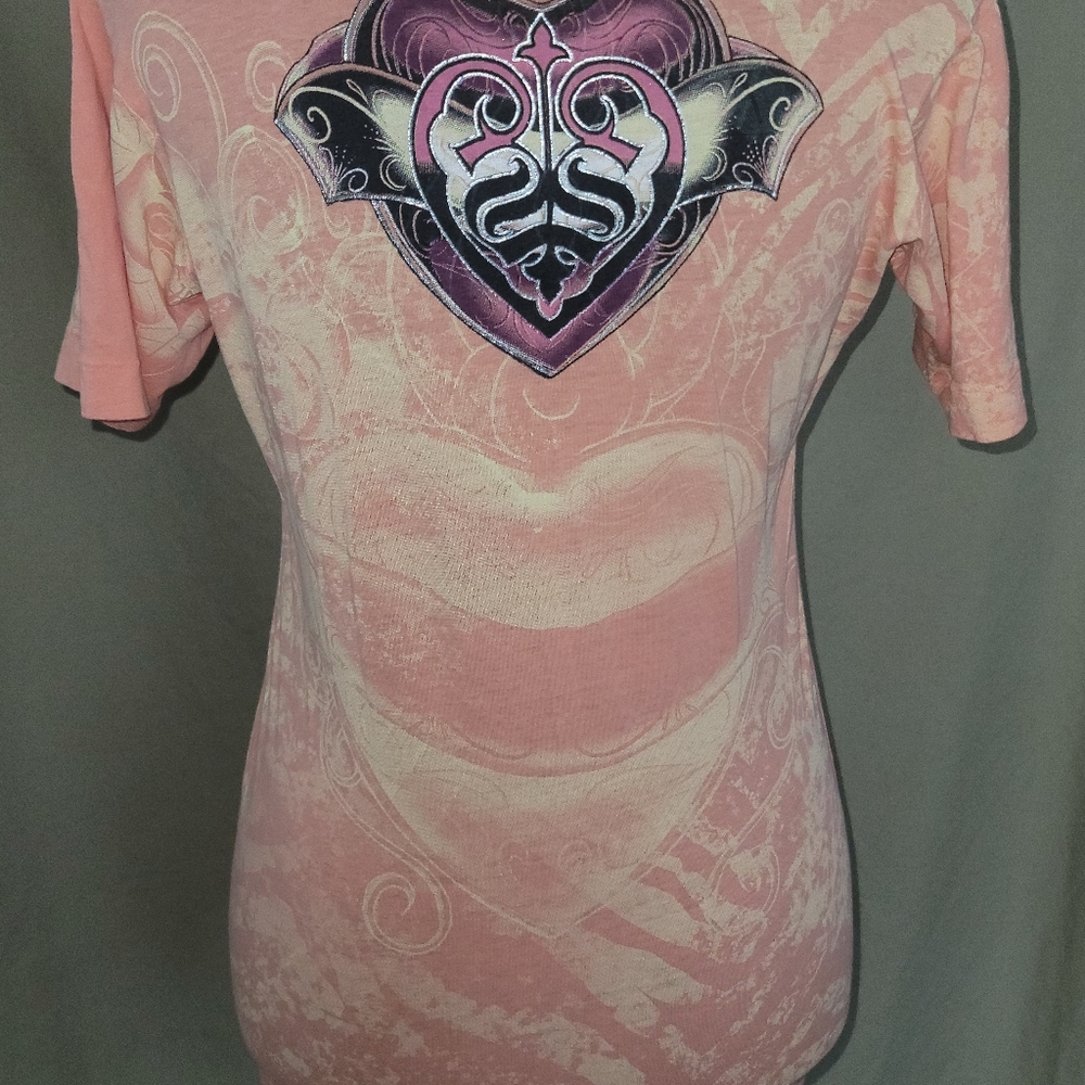 Women's Pink Graphic V-Neck Top - Picture 4 of 5